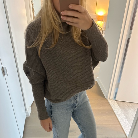 Club Monaco Cashmere Sweater